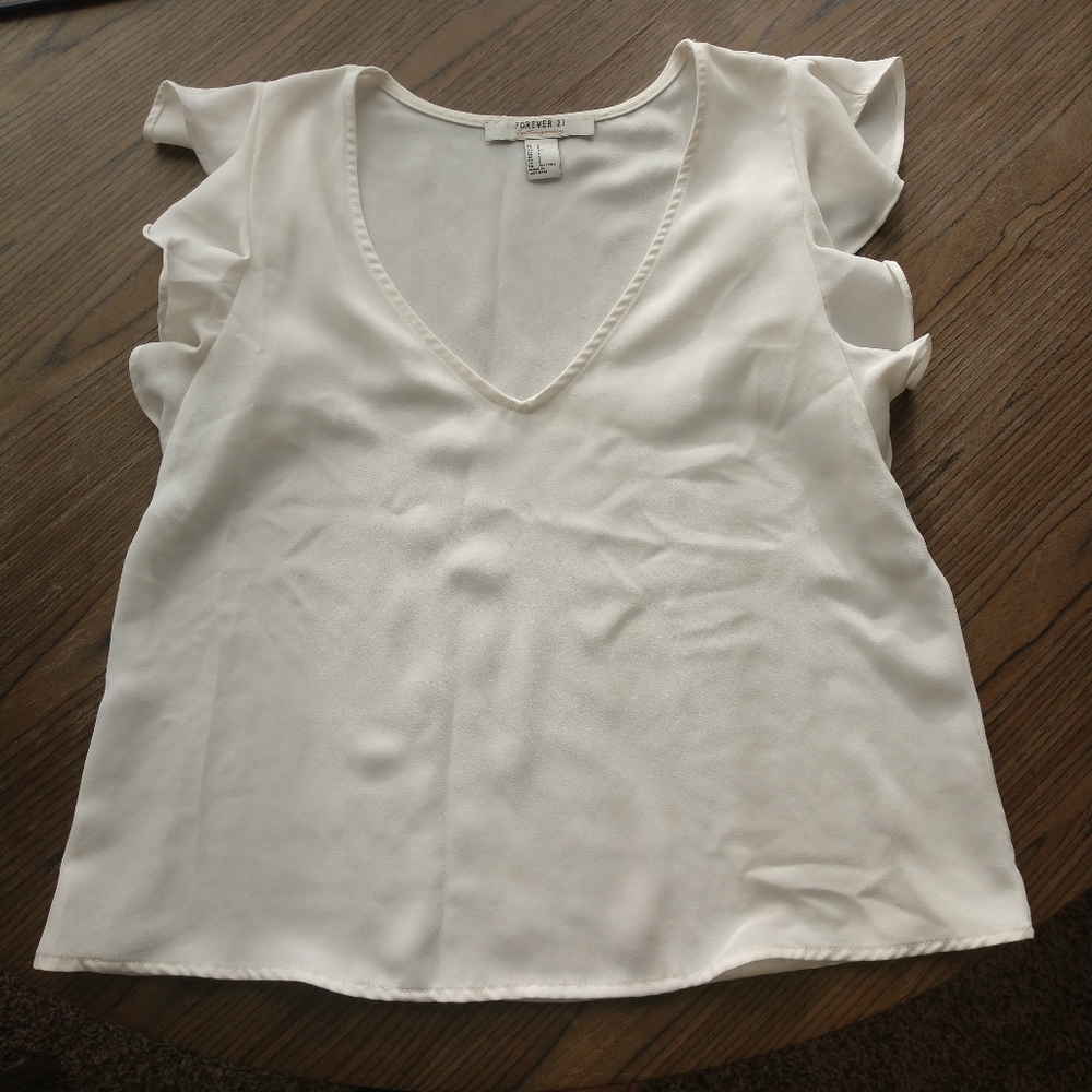 White top - Picture 7 of 7